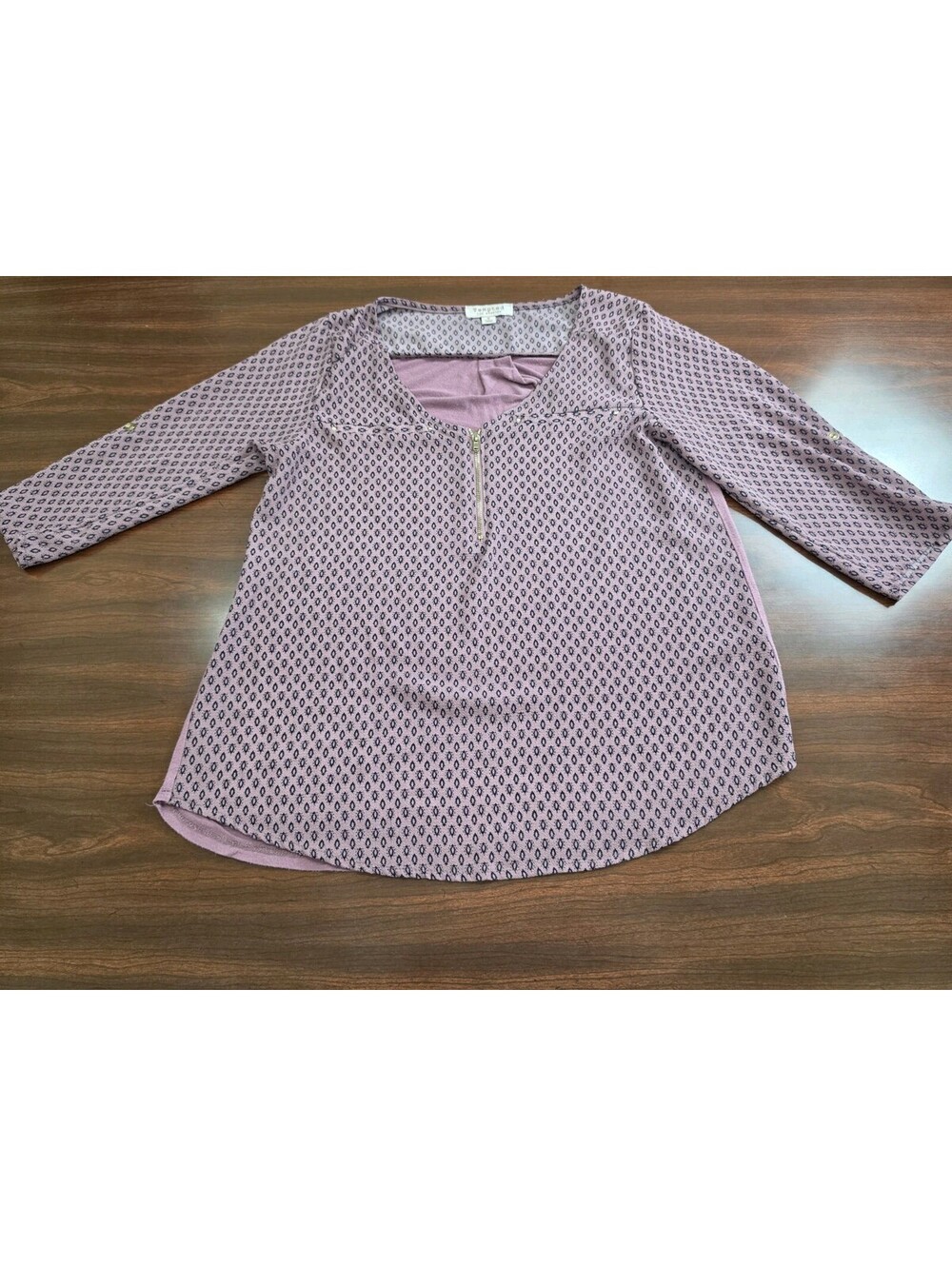 Tempted Los Angeles Size Medium Mauve Printed 1/4 Zip 3/4 Sleeve Casual Chic Top